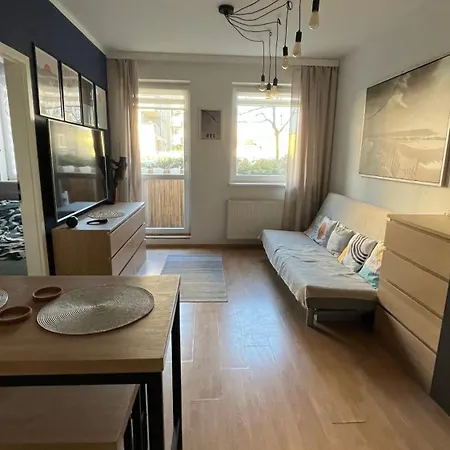 Morze I Rekiny Apartmán Reda